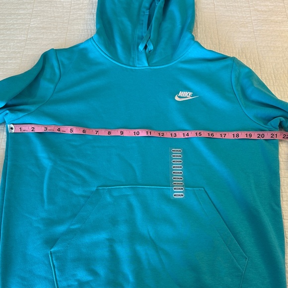 Nike Women’s Medium Teal Hoodie Pullover NWT sweatshirt - Picture 6 of 7